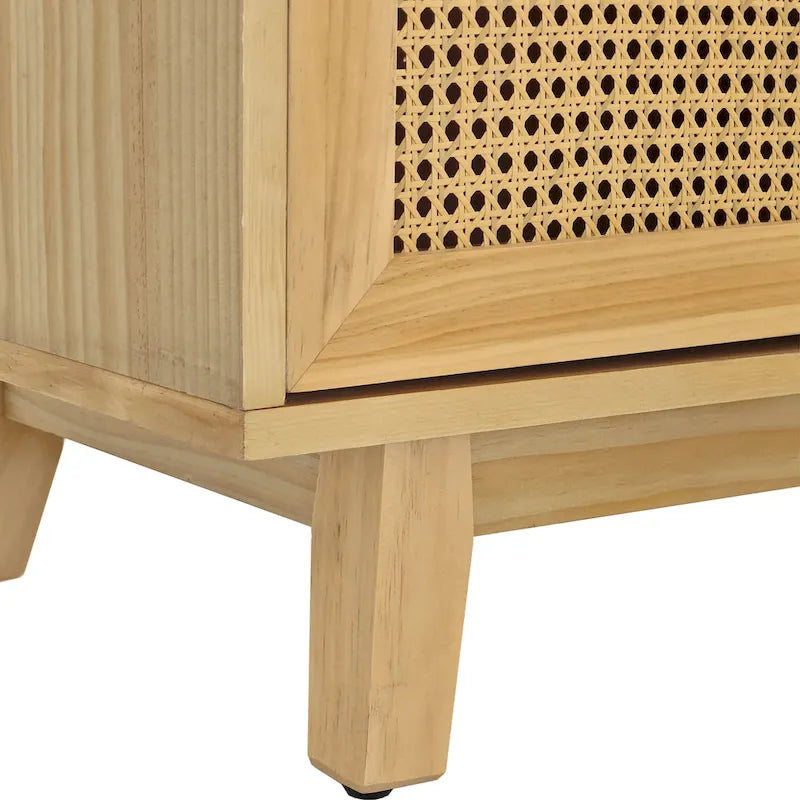 Armadio a 4 ante con ante in rattan
